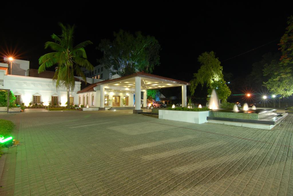 Chanakya Bnr Hotel رانشي المظهر الخارجي الصورة